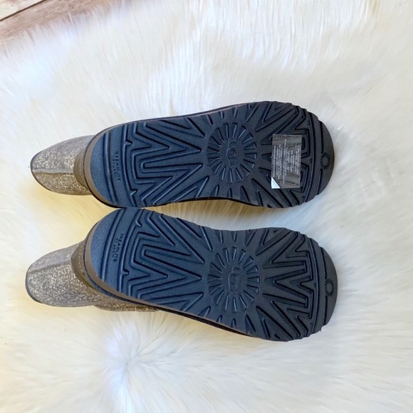 UGG Classic Short II Foil Glam Boots - Picture 6 of 7